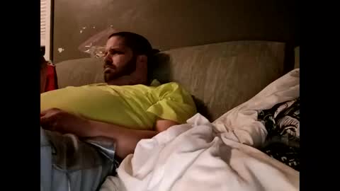 Handsomedaddy198923 online show from 05-21-26, 07:15