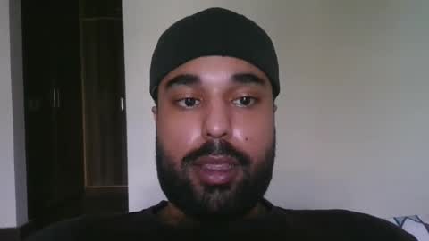 Snapshot of handsomemfker chatting on 09-20-25, 03:40 Pakicock online show from 09-20-25, 03:40