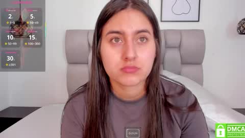 hanna__evans_ online show from 04-05-26, 12:02