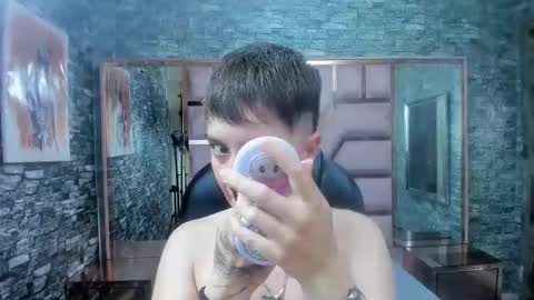 Hanna online show from 06-11-26, 02:00