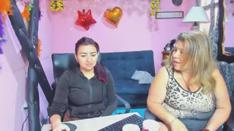 Snapshot of hanna_mature01 chatting on 02-28-26, 11:55 Hanna online show from 02-28-26, 11:55