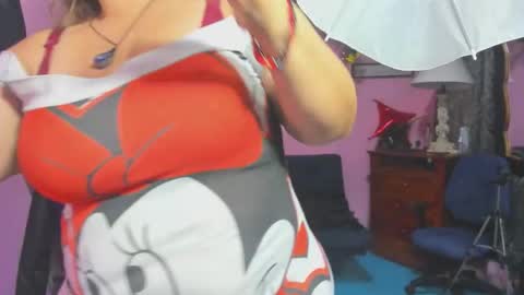 Snapshot of hanna_mature01 chatting on 03-12-26, 11:49 Hanna online show from 03-12-26, 11:49