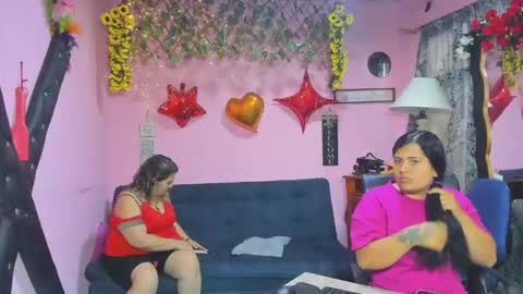 Snapshot of hanna_mature01 chatting on 03-19-26, 12:53 Hanna online show from 03-19-26, 12:53