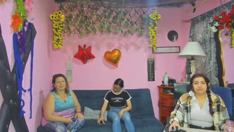 Snapshot of hanna_mature01 chatting on 03-30-26, 11:55 Hanna online show from 03-30-26, 11:55