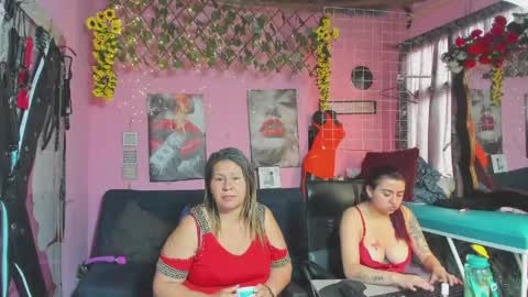 Hanna online show from 05-23-26, 01:48