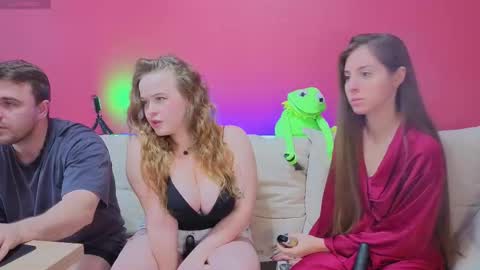 Snapshot of hanna_montanas chatting on 11-08-25, 11:10 hanna montanas online show from 11-08-25, 11:10