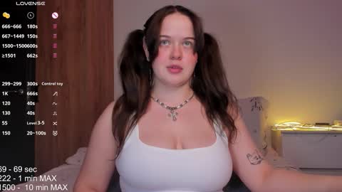 Snapshot of hanna_montanas chatting on 11-16-25, 06:46 hanna montanas online show from 11-16-25, 06:46