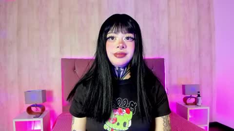 Hanna  online show from 04-28-26, 01:05