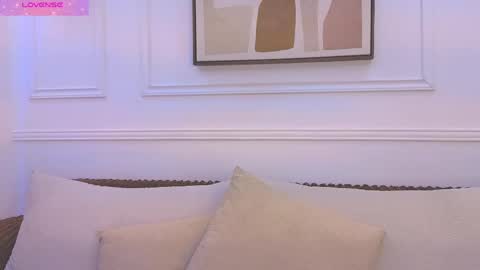 HANNA SOFIA online show from 03-27-26, 10:04