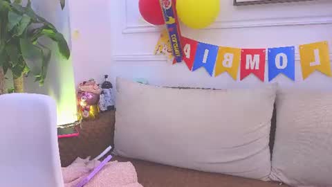 Snapshot of hanna_squirt_1 chatting on 06-26-26, 10:41 HANNA SOFIA online show from 06-26-26, 10:41