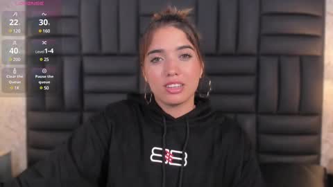 Hanna  online show from 03-08-25, 02:01