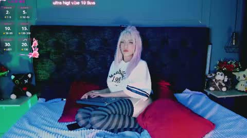hannadanniels online show from 06-17-26, 05:14