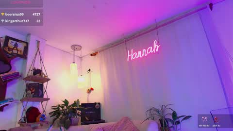 hannah_lovee online show from 04-11-26, 07:45