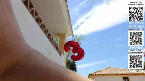 Hannah James online show from 04-04-26, 04:15