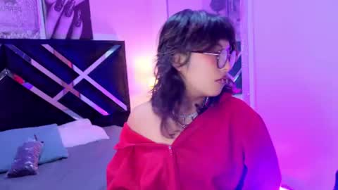 Snapshot of hannita_01 chatting on 07-09-26, 11:58 hannita_01 online show from 07-09-26, 11:58