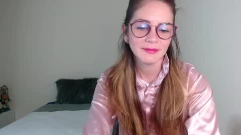 Snapshot of hanny_333 chatting on 01-09-25, 09:06 hanny_333 online show from 01-09-25, 09:06