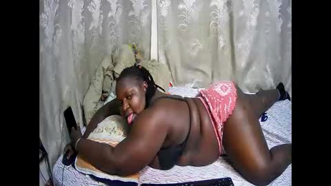 happysonia online show from 03-08-26, 02:04