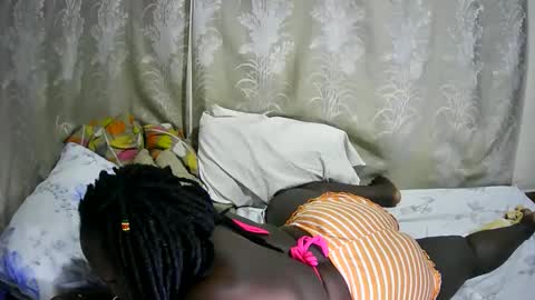 Snapshot of happysonia chatting on 05-17-26, 11:12 happysonia online show from 05-17-26, 11:12