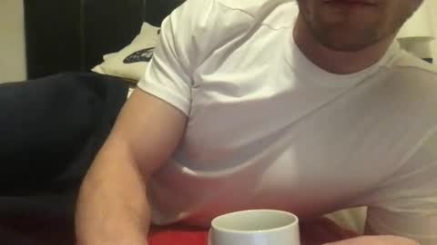 happytoplay22 online show from 02-04-26, 08:47