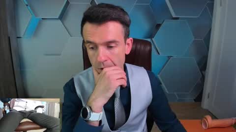 Steve online show from 04-30-26, 10:10