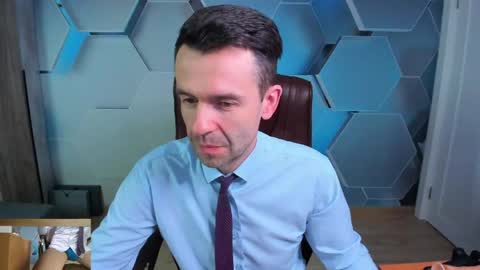 Steve online show from 05-03-26, 03:12