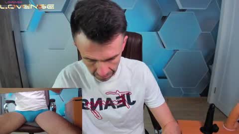 Steve online show from 05-18-26, 12:22