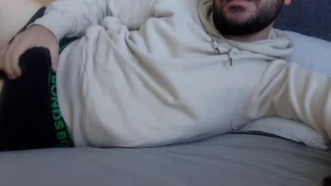 Snapshot of hardaussie21 chatting on 06-06-26, 01:54 HardAussie21 online show from 06-06-26, 01:54