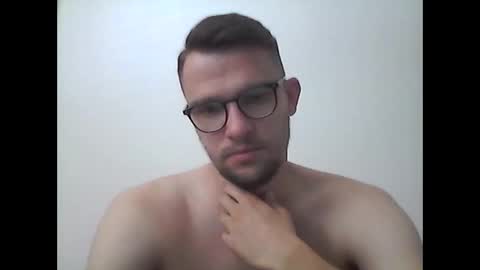 hardboylovemilfmoom online show from 06-07-26, 11:25