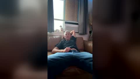 Snapshot of hardchrishere chatting on 07-19-26, 02:48 hardchrishere online show from 07-19-26, 02:48