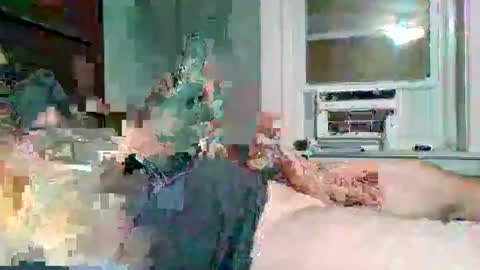 Snapshot of hardcockoncam22 chatting on 11-04-25, 03:38 cervixpainter25 online show from 11-04-25, 03:38