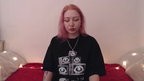 Emily online show from 02-25-26, 09:57