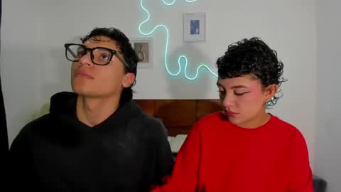kade and demi independent models online show from 05-12-26, 05:15