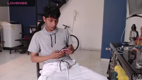 Andres Dean online show from 02-11-25, 08:20