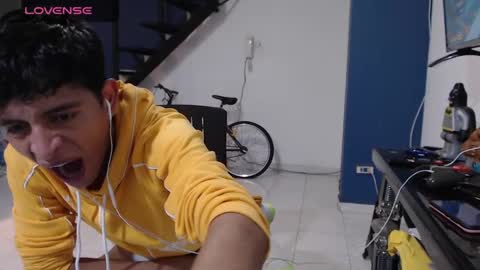 Andres Dean online show from 02-17-25, 01:36