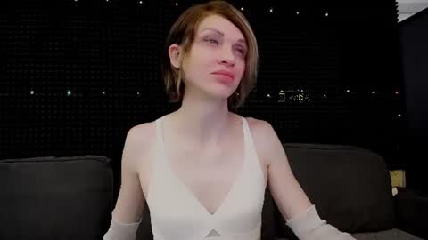 Miss Hardy online show from 07-20-26, 05:11