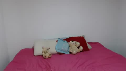 harley_quinns1 online show from 06-23-26, 07:34