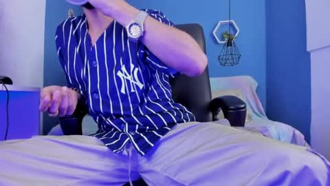 harold_999 online show from 06-07-26, 02:27