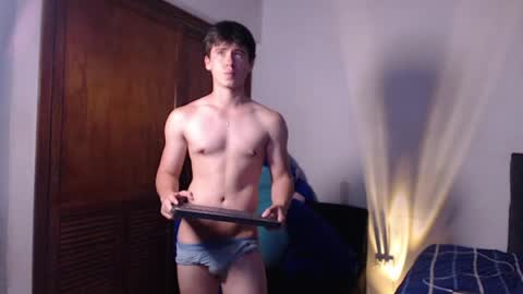 Sebastian online show from 04-06-26, 11:27