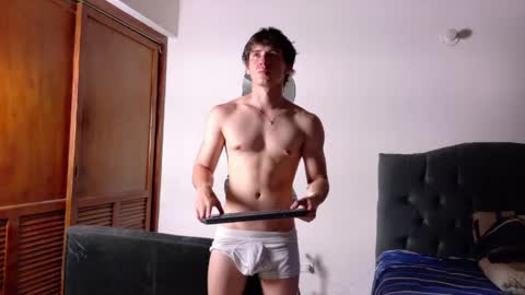 Snapshot of harry_brown2324 chatting on 05-10-26, 11:21 Sebastian online show from 05-10-26, 11:21