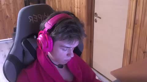 harry_gray_ online show from 07-16-26, 04:13