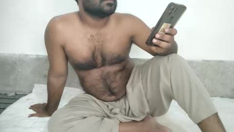 Snapshot of hasib212 chatting on 09-26-25, 11:47 Mr. Devil online show from 09-26-25, 11:47