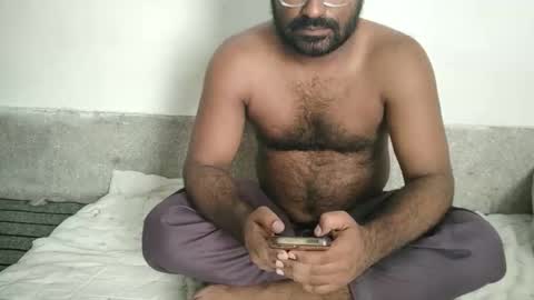 Snapshot of hasib212 chatting on 09-28-25, 04:07 Mr. Devil online show from 09-28-25, 04:07