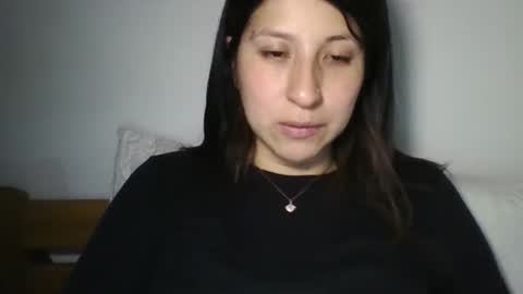 Snapshot of hasley_bbylee chatting on 03-26-26, 03:56 lady online show from 03-26-26, 03:56