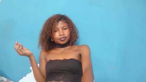 Snapshot of hasleyinah chatting on 05-23-26, 11:47 hasleyinah online show from 05-23-26, 11:47