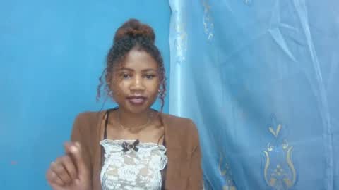 Snapshot of hasleyinah chatting on 06-27-26, 02:23 hasleyinah online show from 06-27-26, 02:23