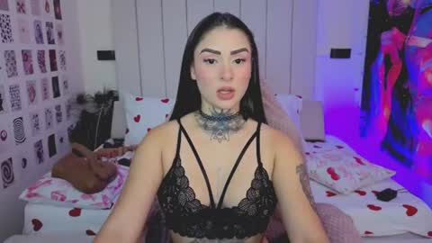 Alicia online show from 07-15-26, 04:40