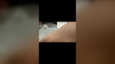 Amber  -   or vip  online show from 05-17-26, 10:55