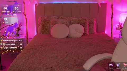 haylaamber online show from 12-14-24, 03:18