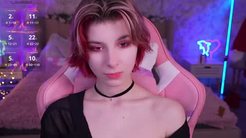 haylaamber online show from 12-22-24, 08:36