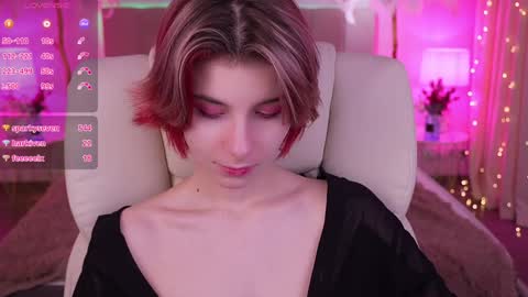 haylaamber online show from 12-24-24, 05:38